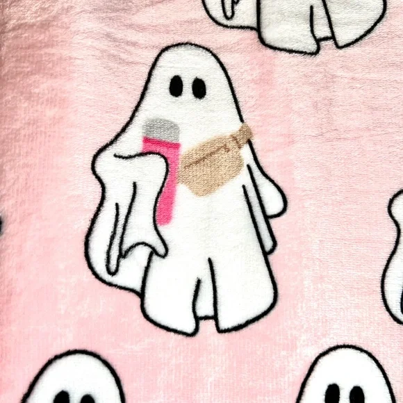 Halloween Cute Ghost Velvet Throw Blanket Ghostie w/Crossbody Bag & Coffee - Picture 3 of 11